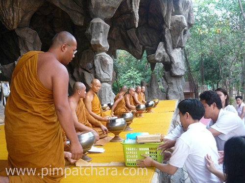 ตามรอยพระราชประวัติสมเด็จพระนเรศวรมหาราช