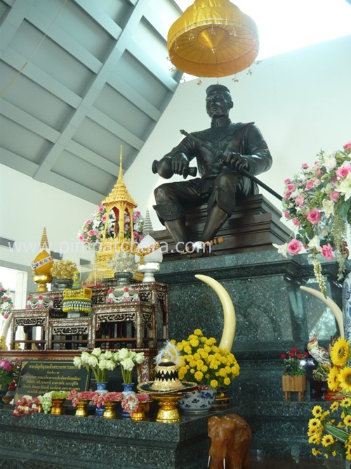 ตามรอยพระราชประวัติสมเด็จพระนเรศวรมหาราช