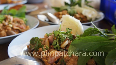 ตามรอยพระราชประวัติสมเด็จพระนเรศวรมหาราช