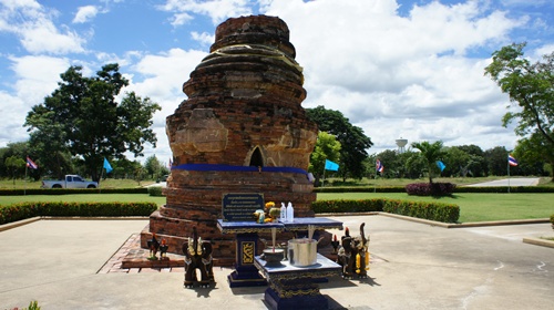 ตามรอยพระราชประวัติสมเด็จพระนเรศวรมหาราช