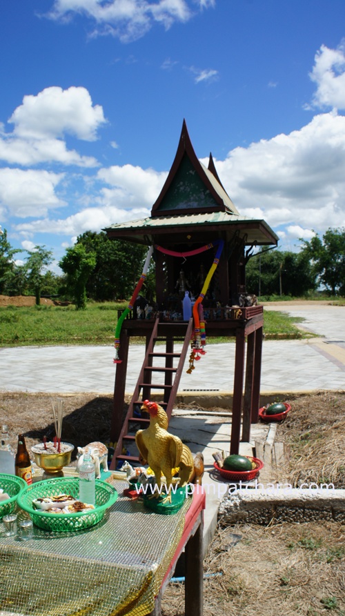 ตามรอยพระราชประวัติสมเด็จพระนเรศวรมหาราช