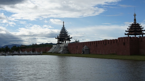 ตามรอยพระราชประวัติสมเด็จพระนเรศวรมหาราช