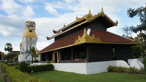 ตามรอยพระราชประวัติสมเด็จพระนเรศวรมหาราช